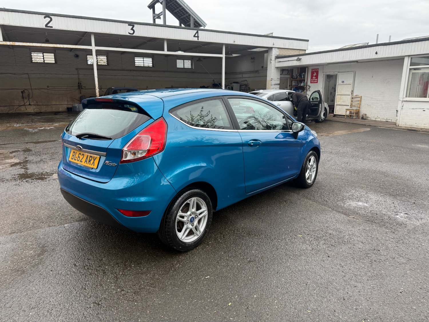 Vehicle 6