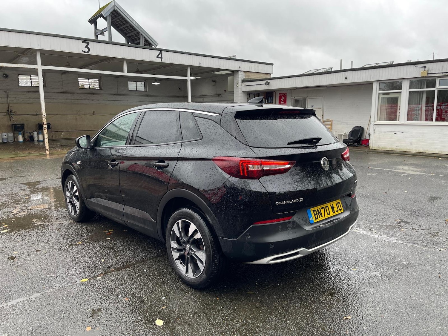Vehicle 4