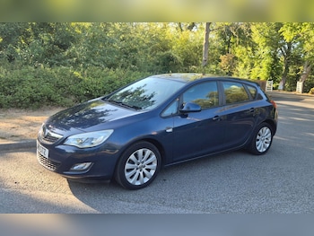 Used Vauxhall Astra 2011 for sale - 79374157: Photo
