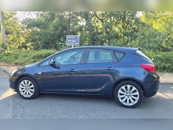Used Vauxhall Astra 2011 for sale - 79374157: Photo