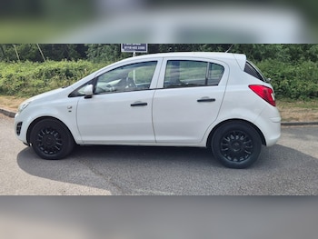 Used Vauxhall Corsa 2013 for sale - 79062880: Photo
