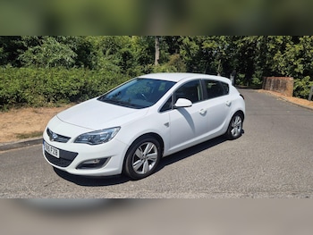 Used Vauxhall Astra 2015 for sale - 79256166: Photo