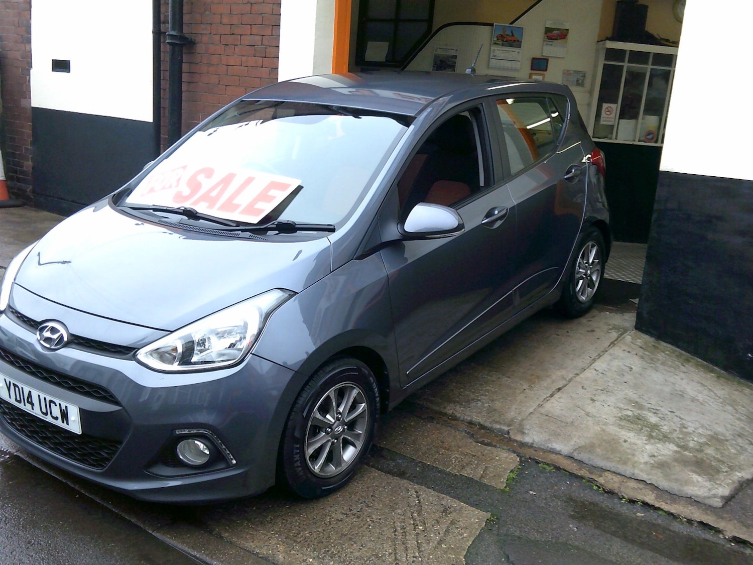 Used Hyundai i10 2014 for sale - 77521989: Photo 4