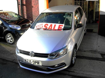 Used Volkswagen Polo 2015 for sale - 77129582: Photo