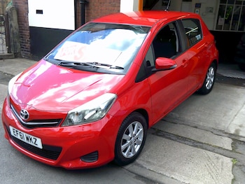 Used Toyota Yaris 2012 for sale - 78832061: Photo