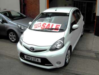 Used Toyota AYGO 2013 for sale - 74474685: Photo