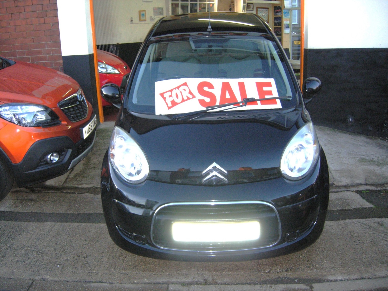 Used Citroen C1 2011 for sale - 76924486: Photo 3