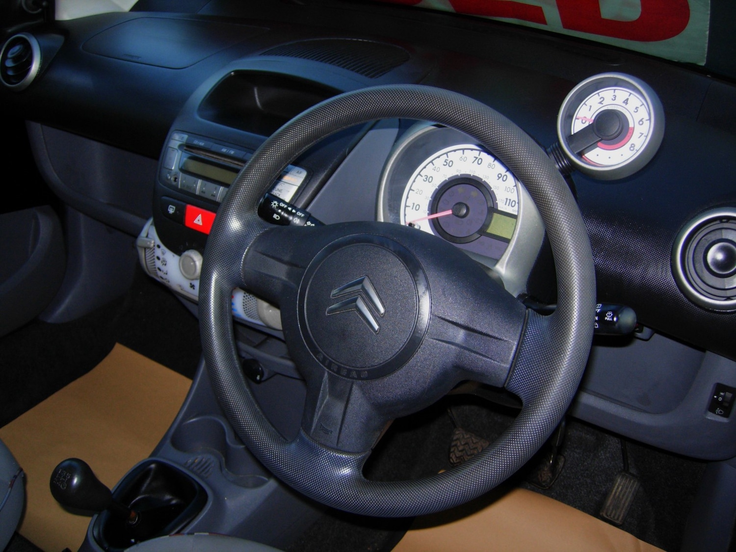 Used Citroen C1 2011 for sale - 76924486: Photo 8