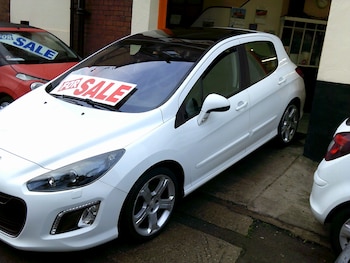 Used Peugeot 308 2012 for sale - 77453041: Photo