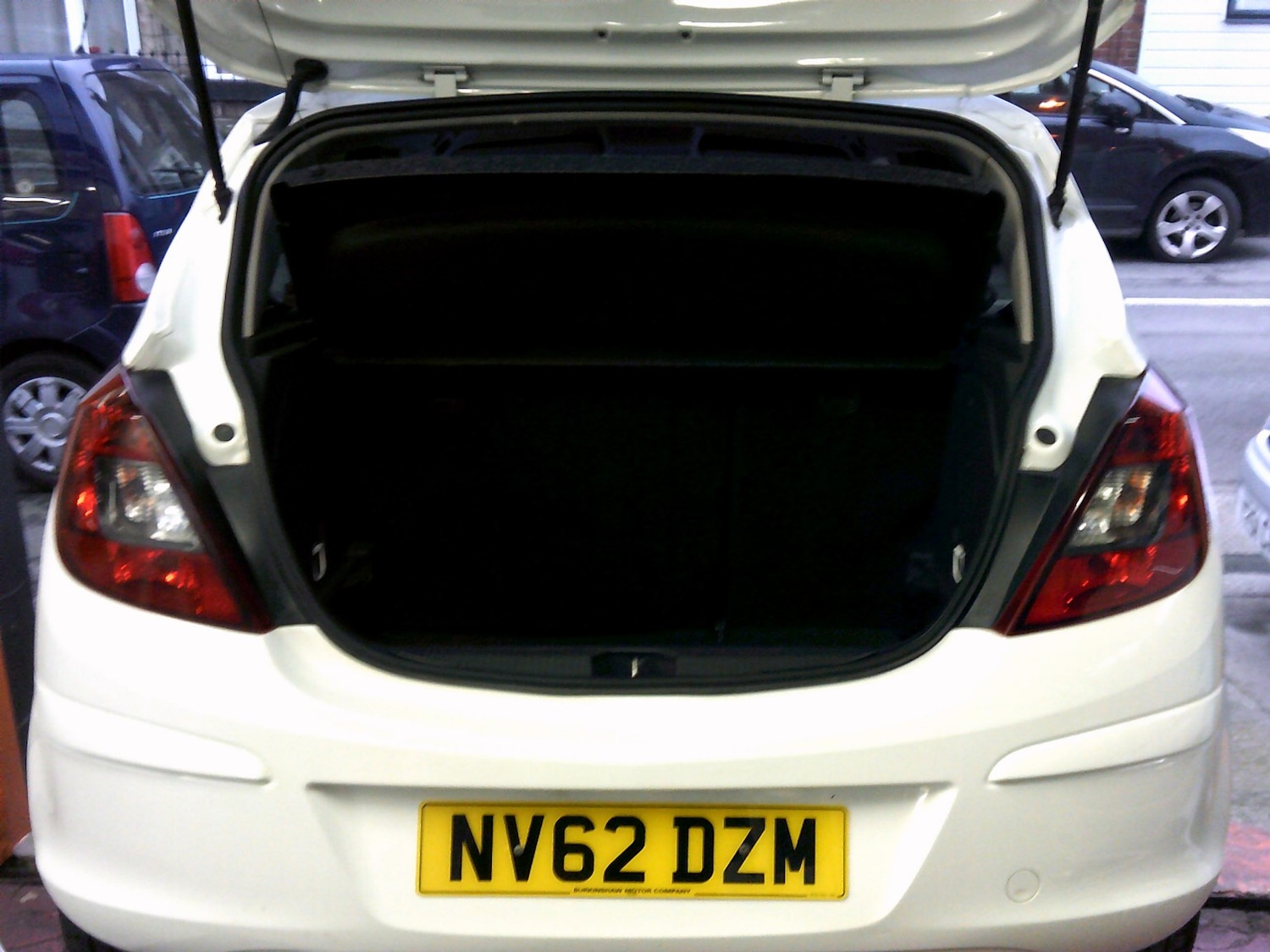 Used Vauxhall Corsa 2013 for sale - 77423384: Photo 6