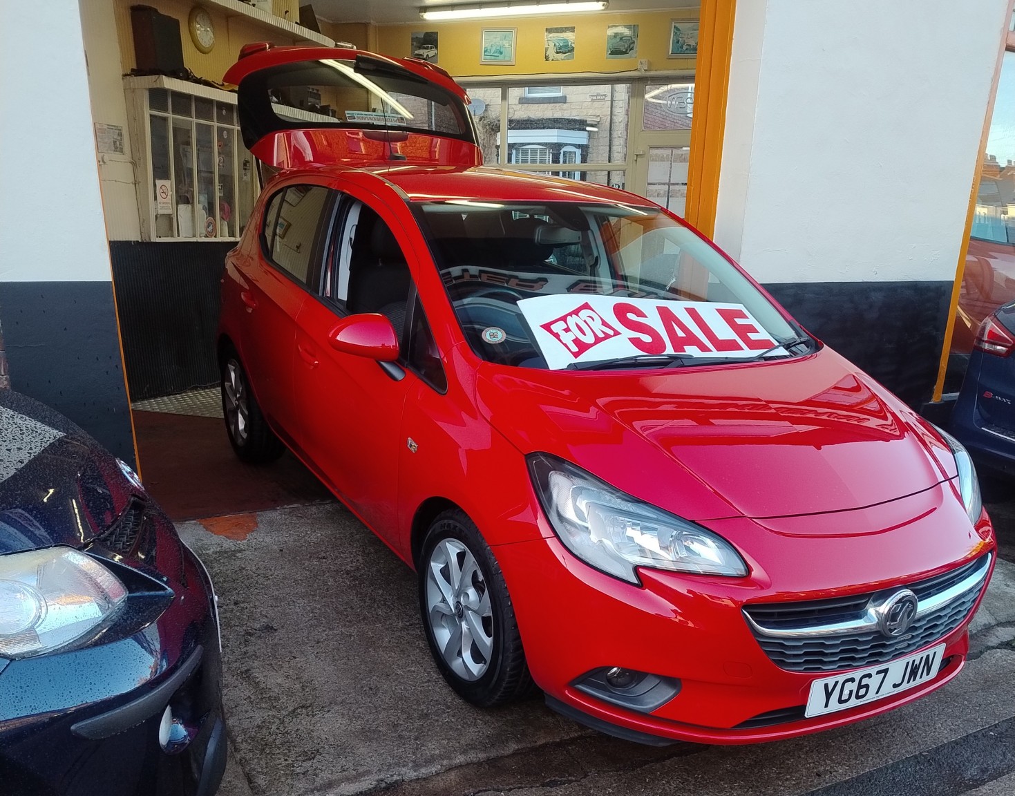 Used Vauxhall Corsa 2017 for sale - 76725730: Photo 3