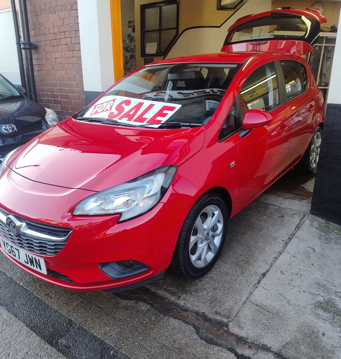 Used Vauxhall Corsa 2017 for sale - 76725730: Photo 4