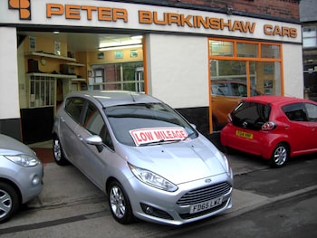 2015 - 1.3 Zetec 5-Door