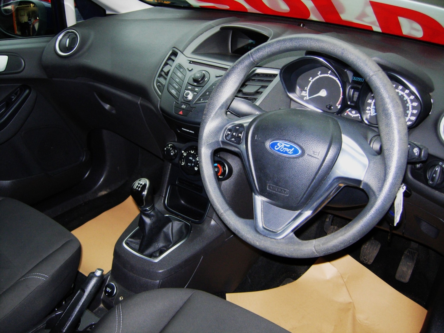 Used Ford Fiesta 2014 for sale - 76313989: Photo 8