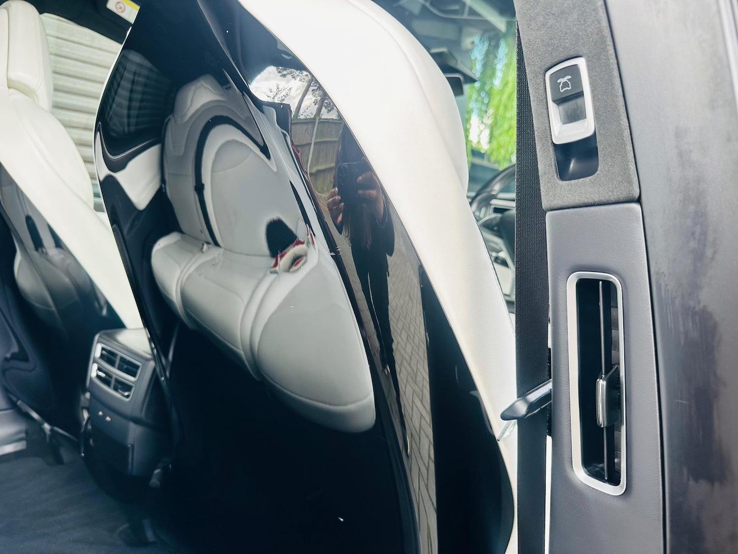 Vehicle 90