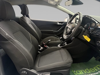 Used Ford Fiesta 2018 for sale - 74344279: Photo