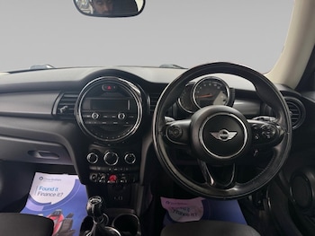 Used MINI Hatch 2016 for sale - 75675883: Photo