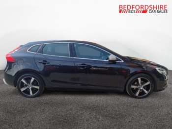 Used Volvo V40 2018 for sale - 74416043: Photo