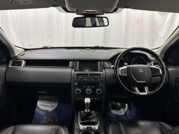 Used Land Rover Discovery Sport 2017 for sale - 73990401: Photo