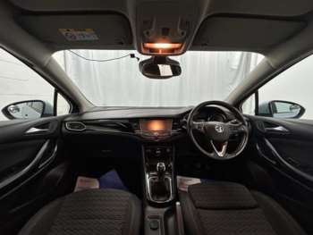 Used Vauxhall Astra 2018 for sale - 74003114: Photo