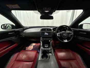 Used Jaguar XE 2016 for sale - 73879014: Photo