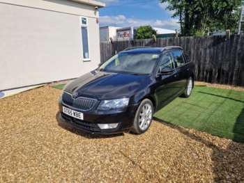 Used Skoda Octavia 2015 for sale - 74930855: Photo