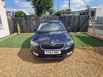 Used Skoda Octavia 2015 for sale - 74930855: Photo