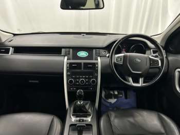 Used Land Rover Discovery Sport 2018 for sale - 74344752: Photo