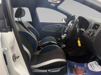 Used Volkswagen Polo 2016 for sale - 75047530: Photo