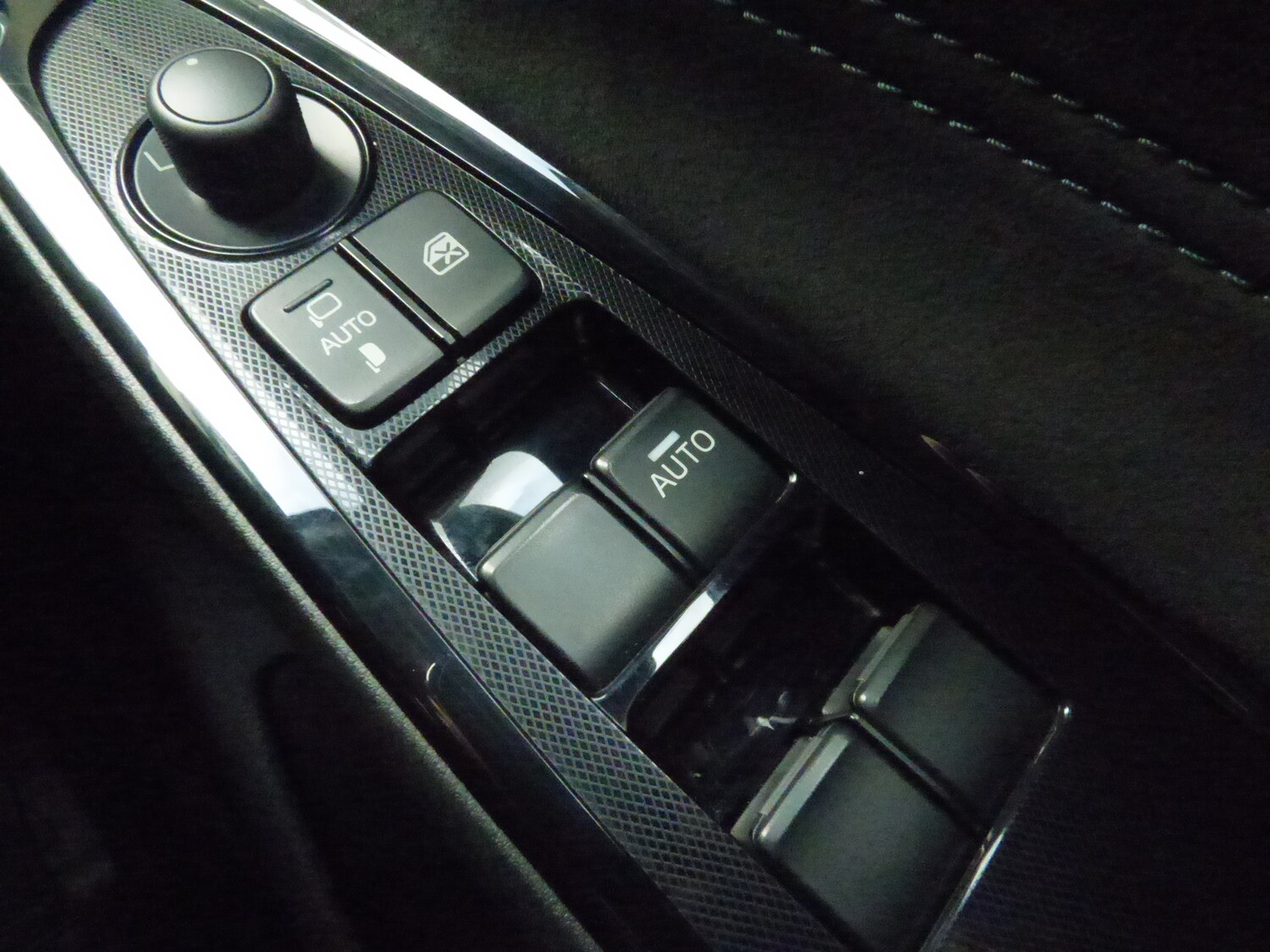 Used Mazda Mazda2 2022 for sale - 76288235: Photo 28