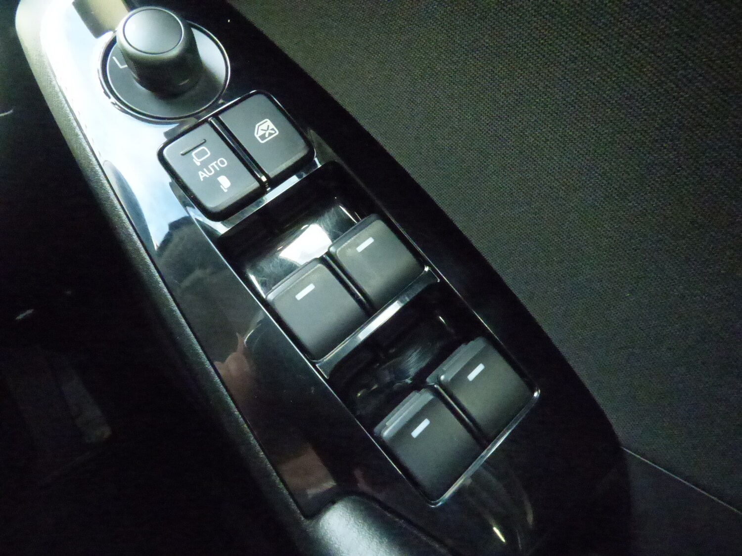 Used Mazda Mazda3 2018 for sale - 76077438: Photo 27