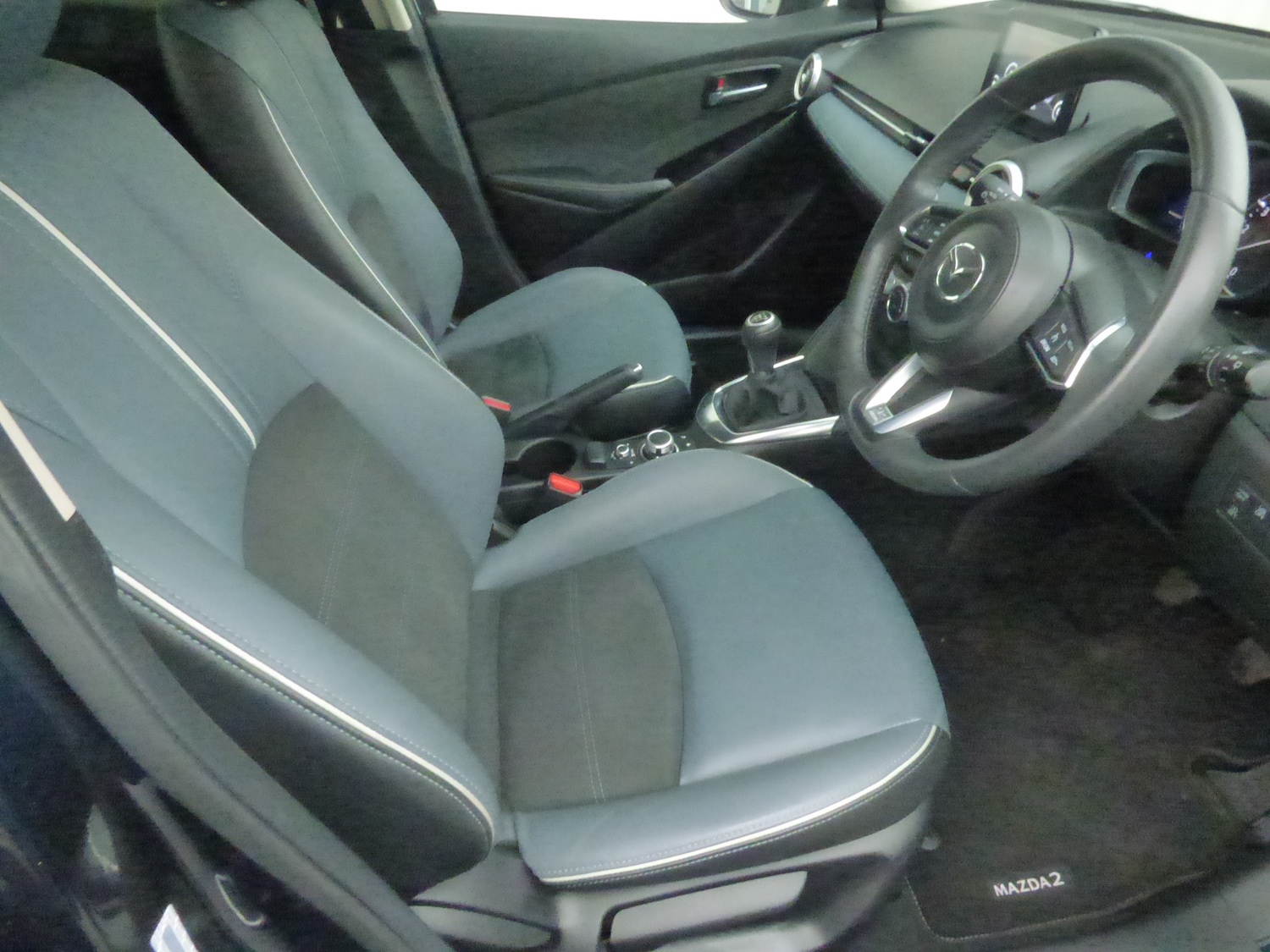 Used Mazda Mazda2 2020 for sale - 76182185: Photo 9
