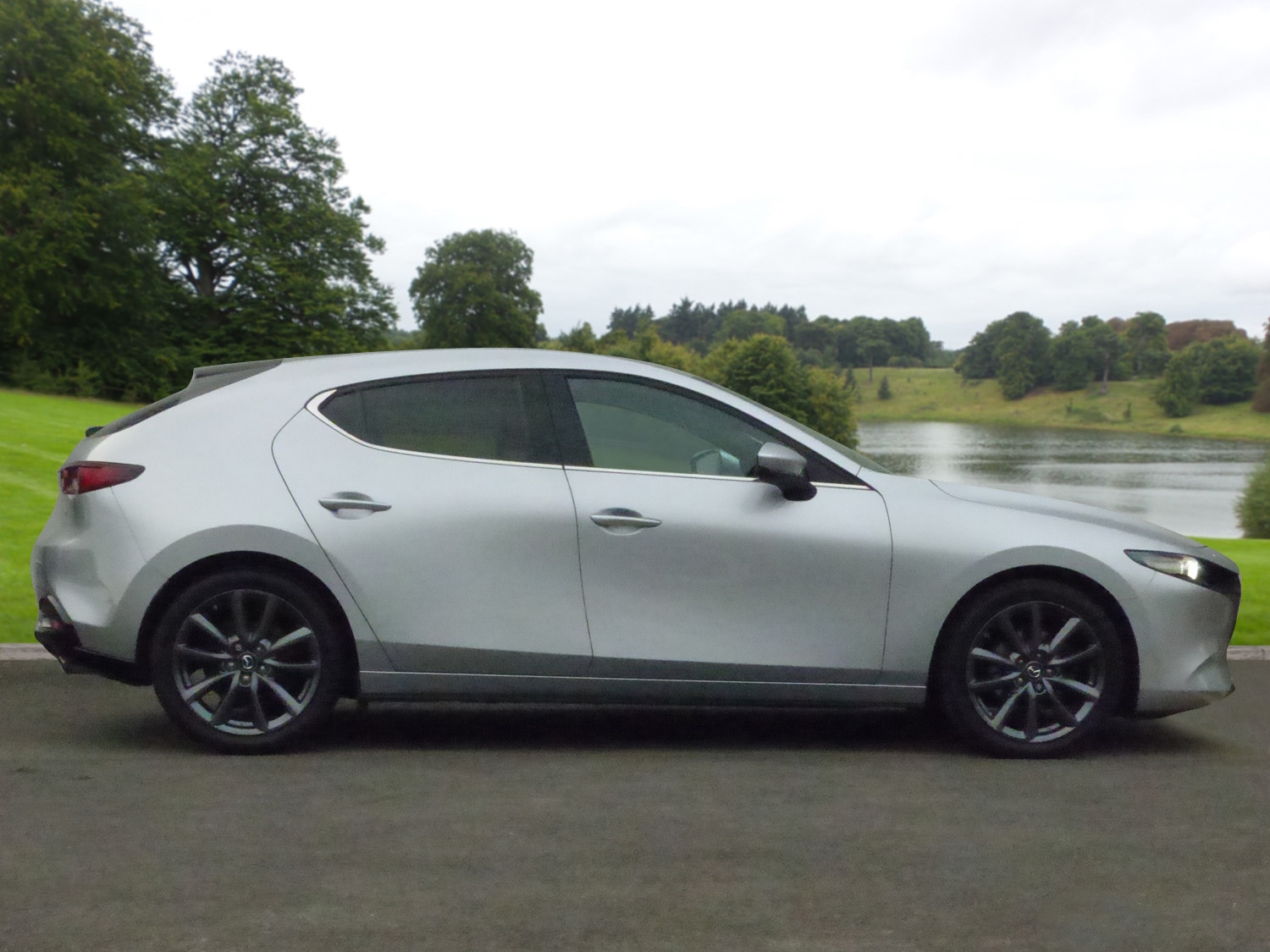 Used Mazda Mazda3 2021 for sale - 76368682: Photo 2