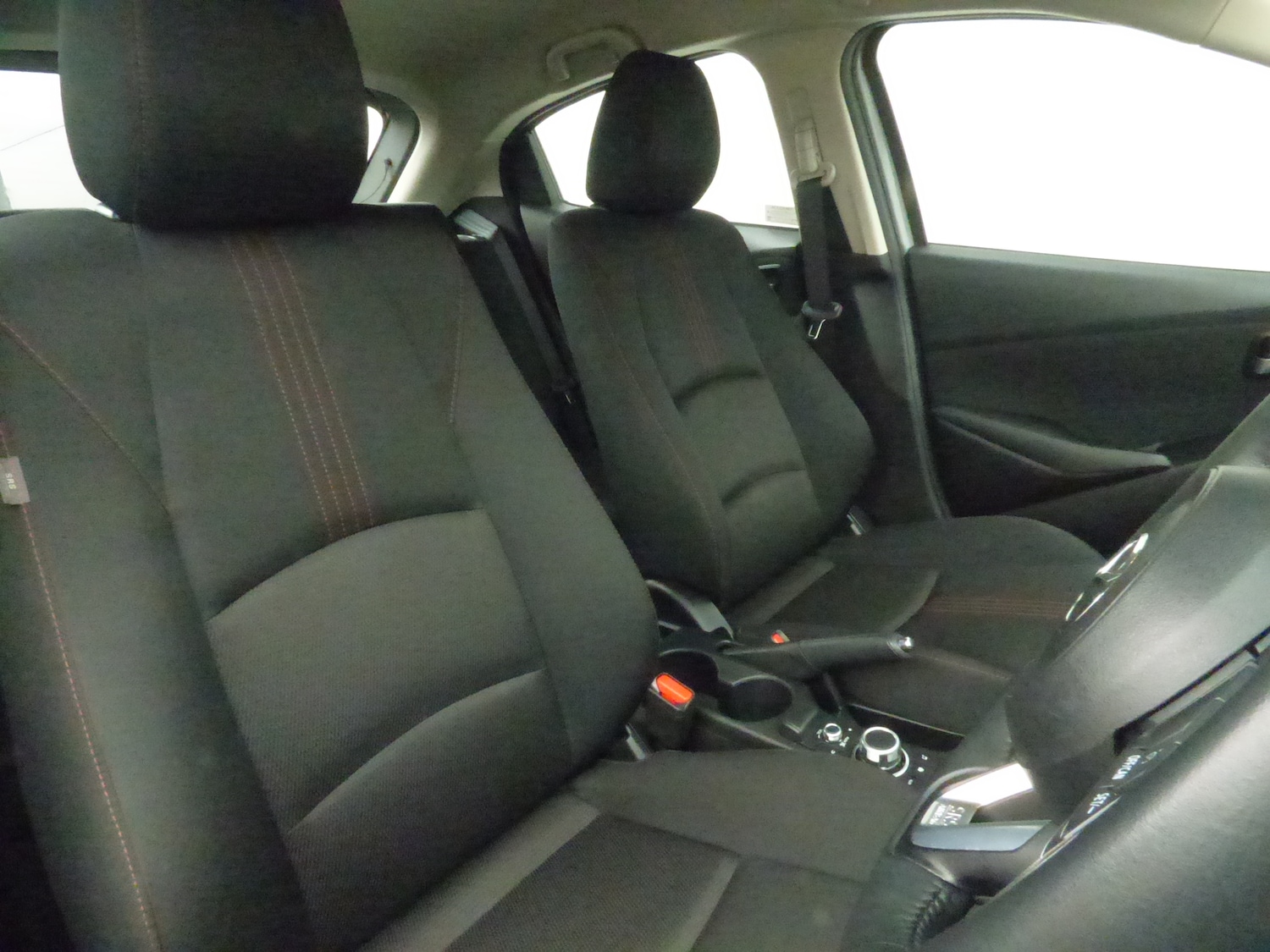 Used Mazda Mazda2 2024 for sale - 76011209: Photo 11