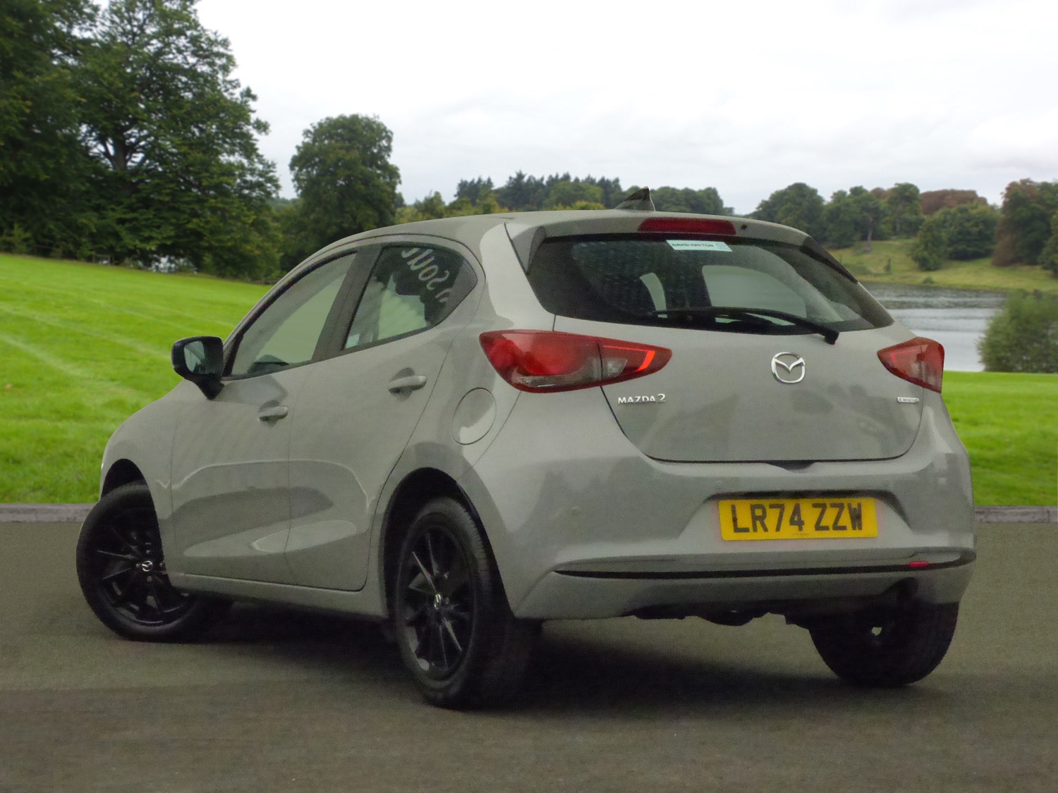 Used Mazda Mazda2 2024 for sale - 76011209: Photo 3