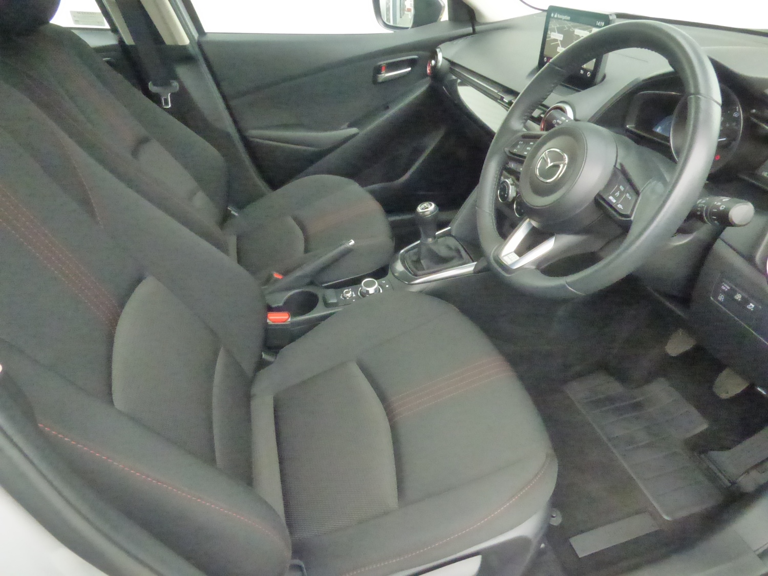 Used Mazda Mazda2 2024 for sale - 76011209: Photo 9