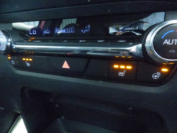 Used Mazda CX-30 2025 for sale - 74880226: Photo 28