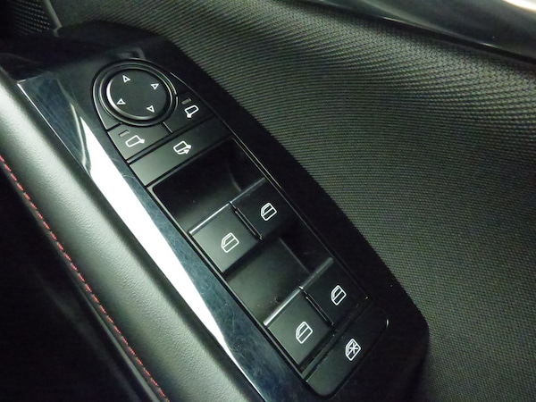 Used Mazda CX-30 2025 for sale - 76011200: Photo 19