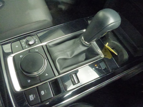 Used Mazda CX-30 2025 for sale - 76011200: Photo 27