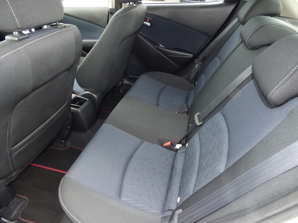 Used Mazda Mazda2 2015 for sale - 76341259: Photo 11