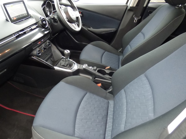 Used Mazda Mazda2 2015 for sale - 76341259: Photo 7
