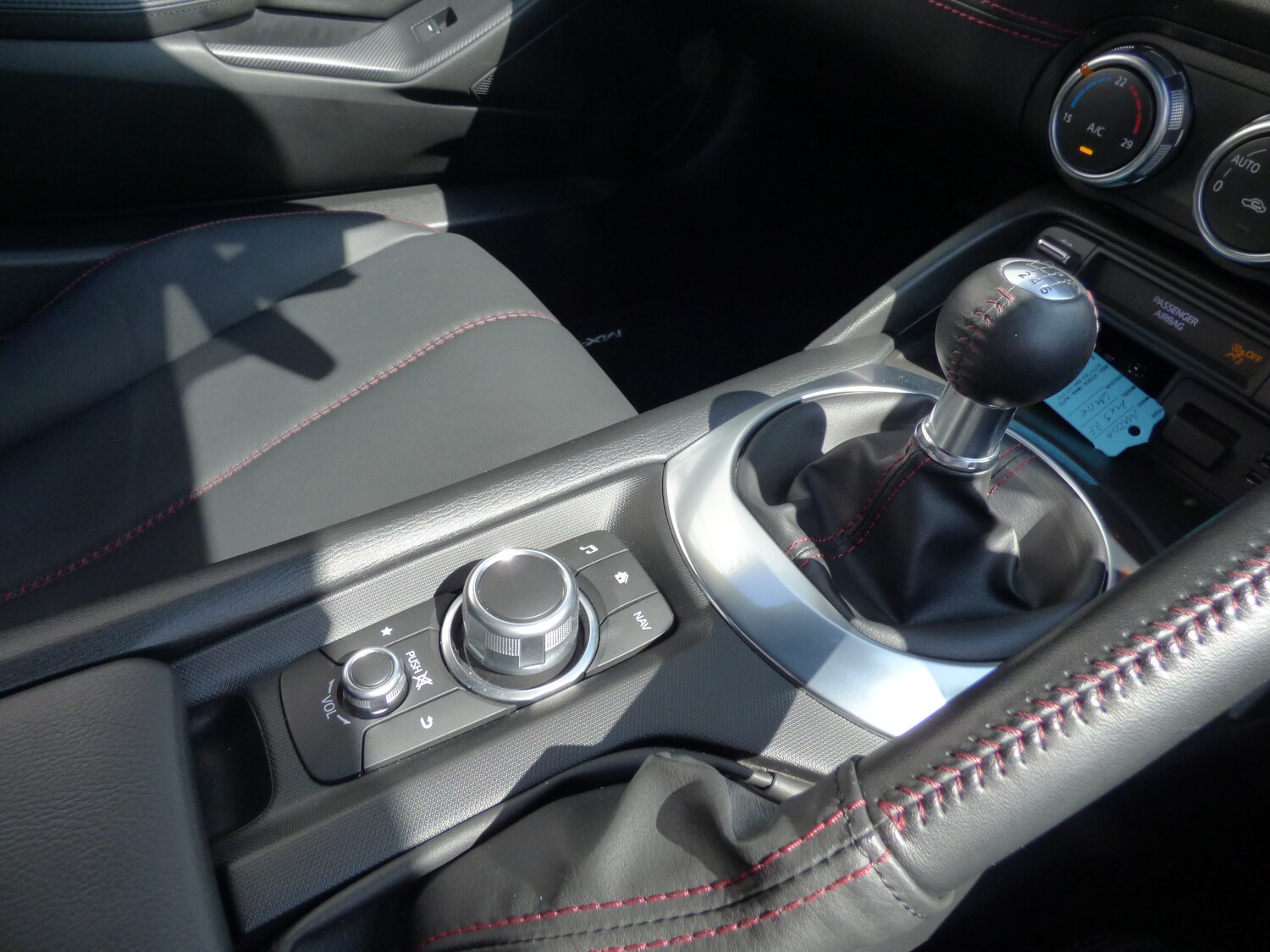 Used Mazda MX-5 2018 for sale - 76341257: Photo 9