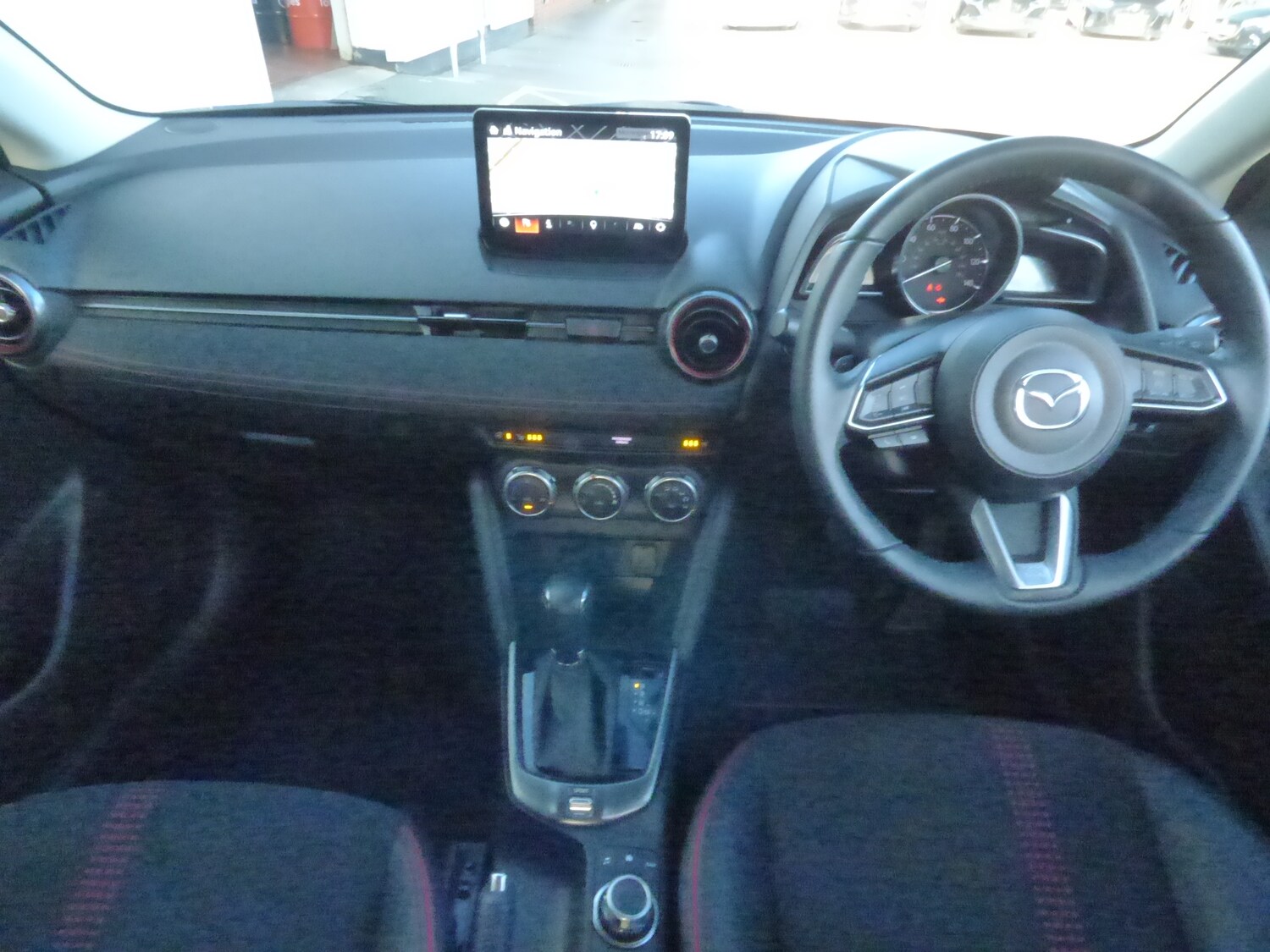 Used Mazda Mazda2 2024 for sale - 75994413: Photo 11