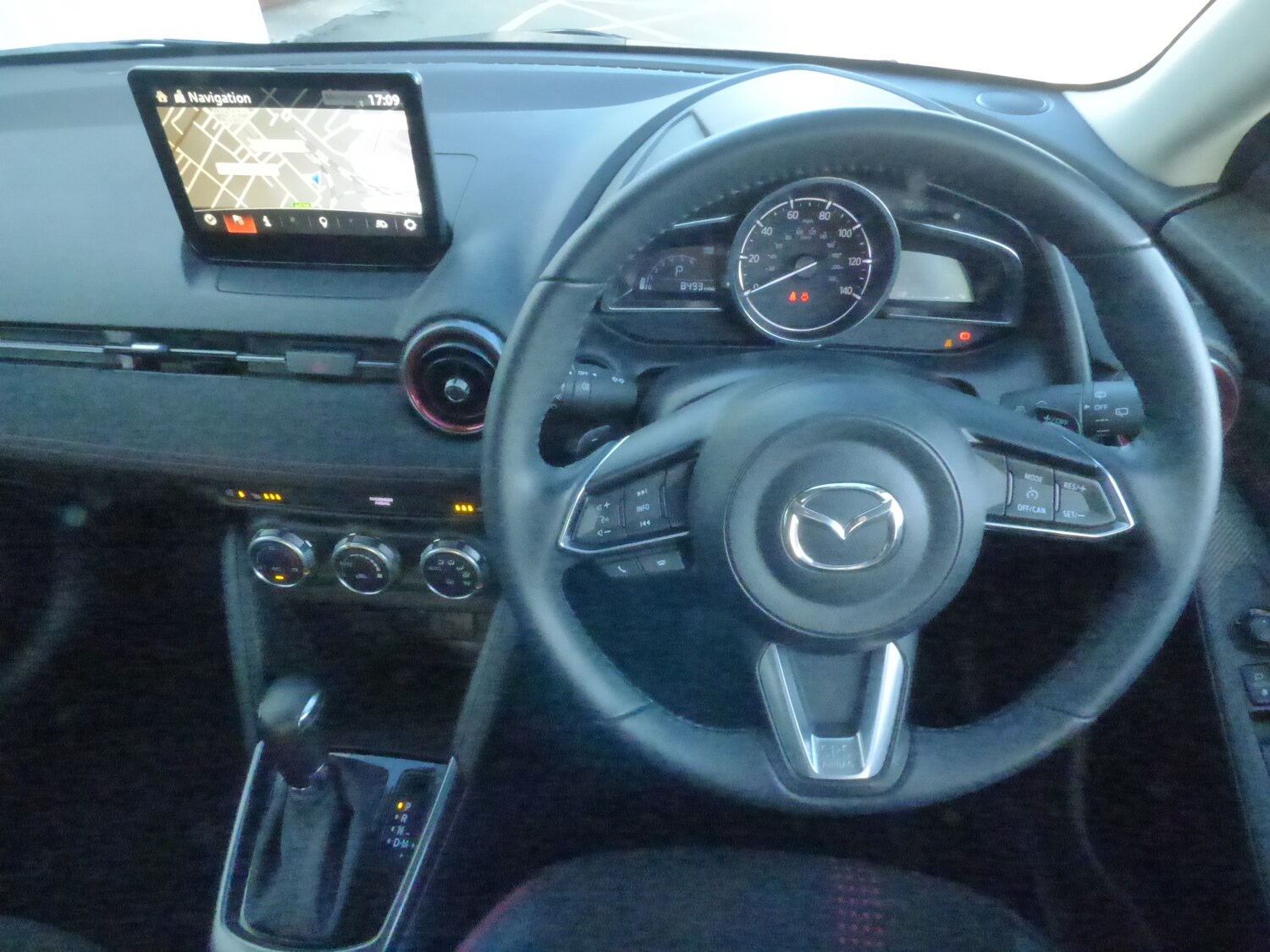 Used Mazda Mazda2 2024 for sale - 75994413: Photo 12