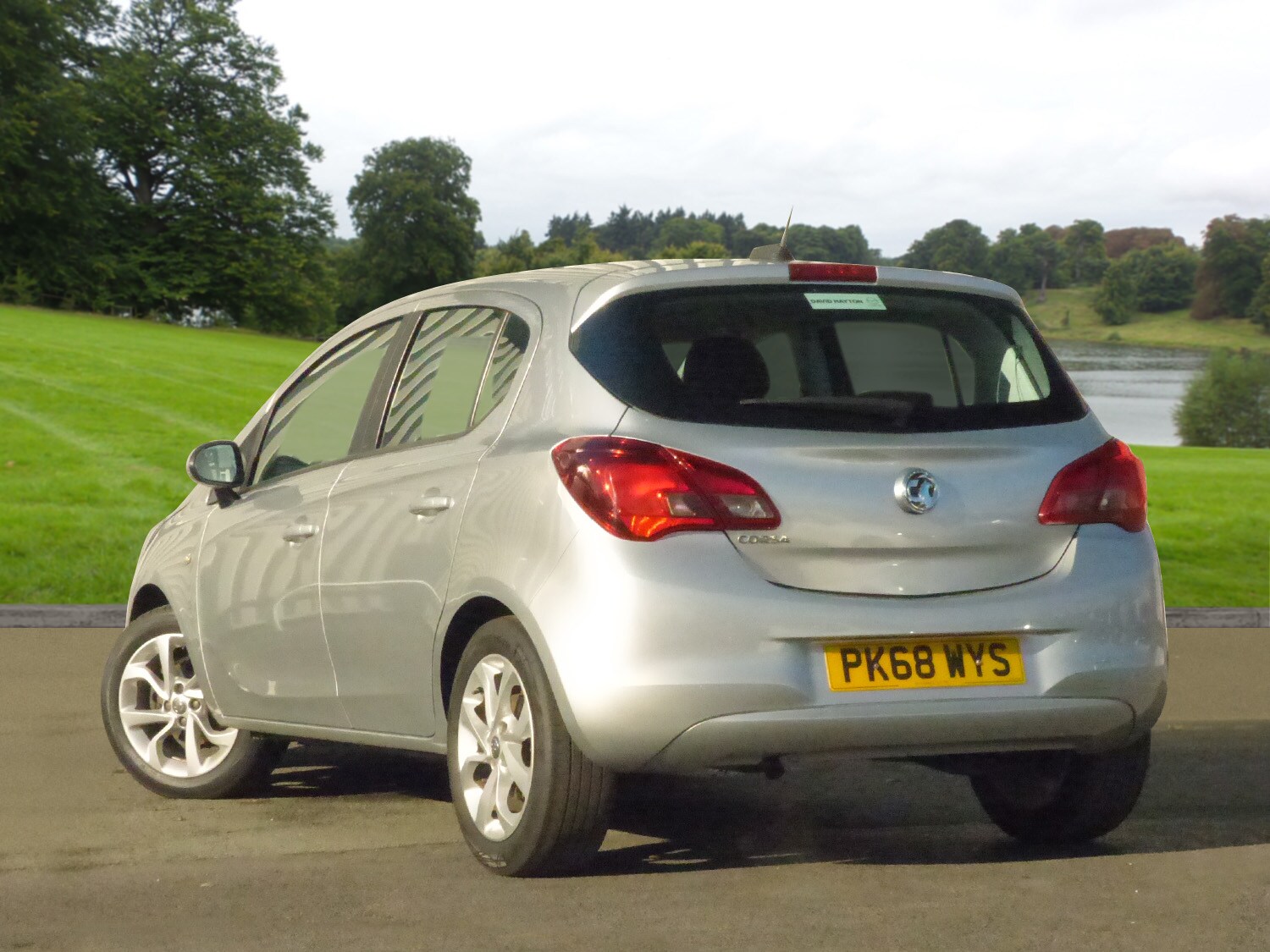 Used Vauxhall Corsa 2018 for sale - 76211374: Photo 3