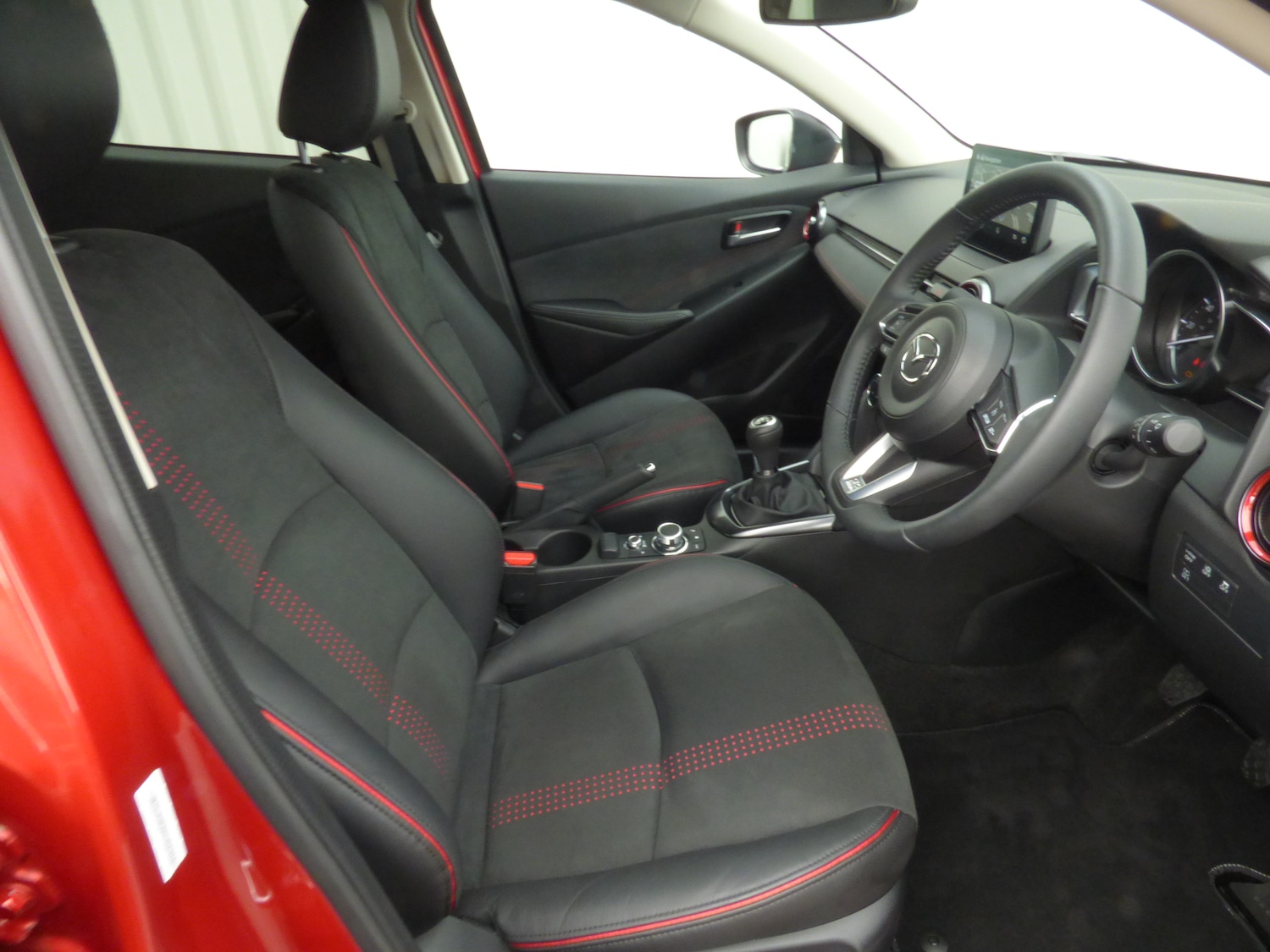 Used Mazda Mazda2 2024 for sale - 76341256: Photo 12
