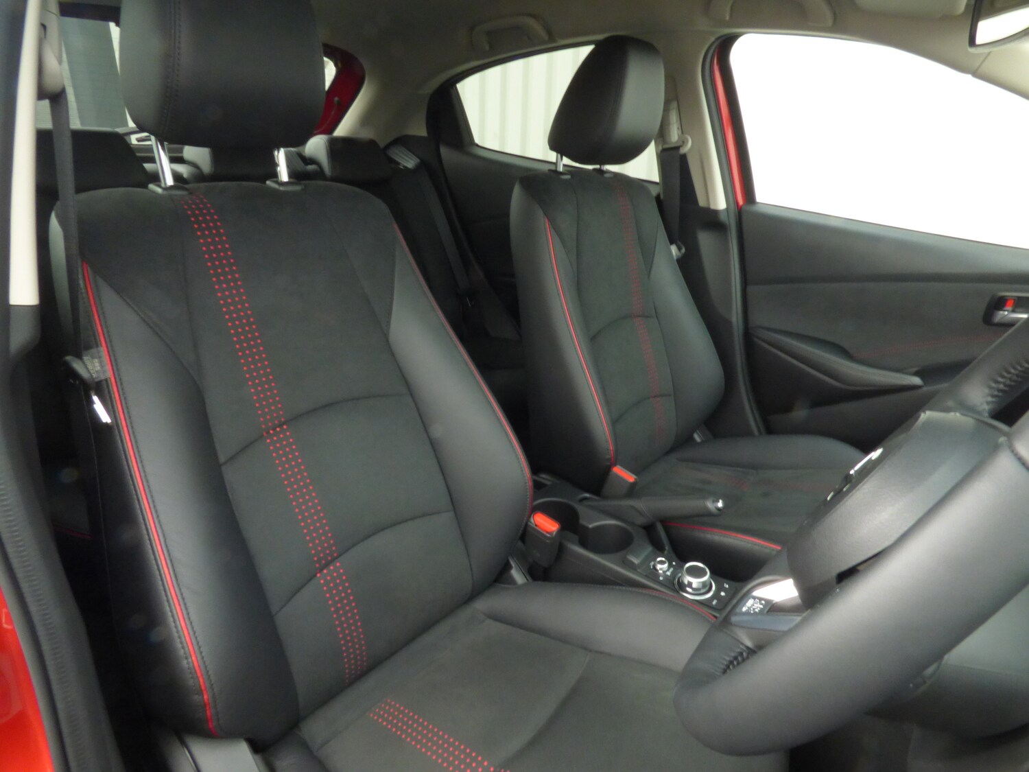 Used Mazda Mazda2 2024 for sale - 76341256: Photo 17