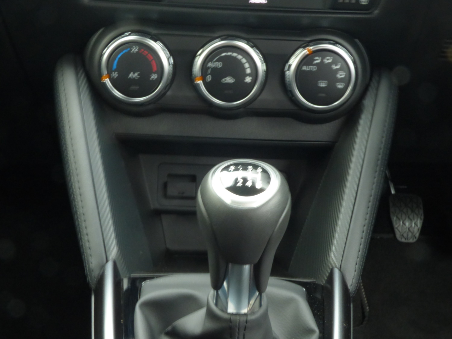 Used Mazda Mazda2 2024 for sale - 76341256: Photo 18