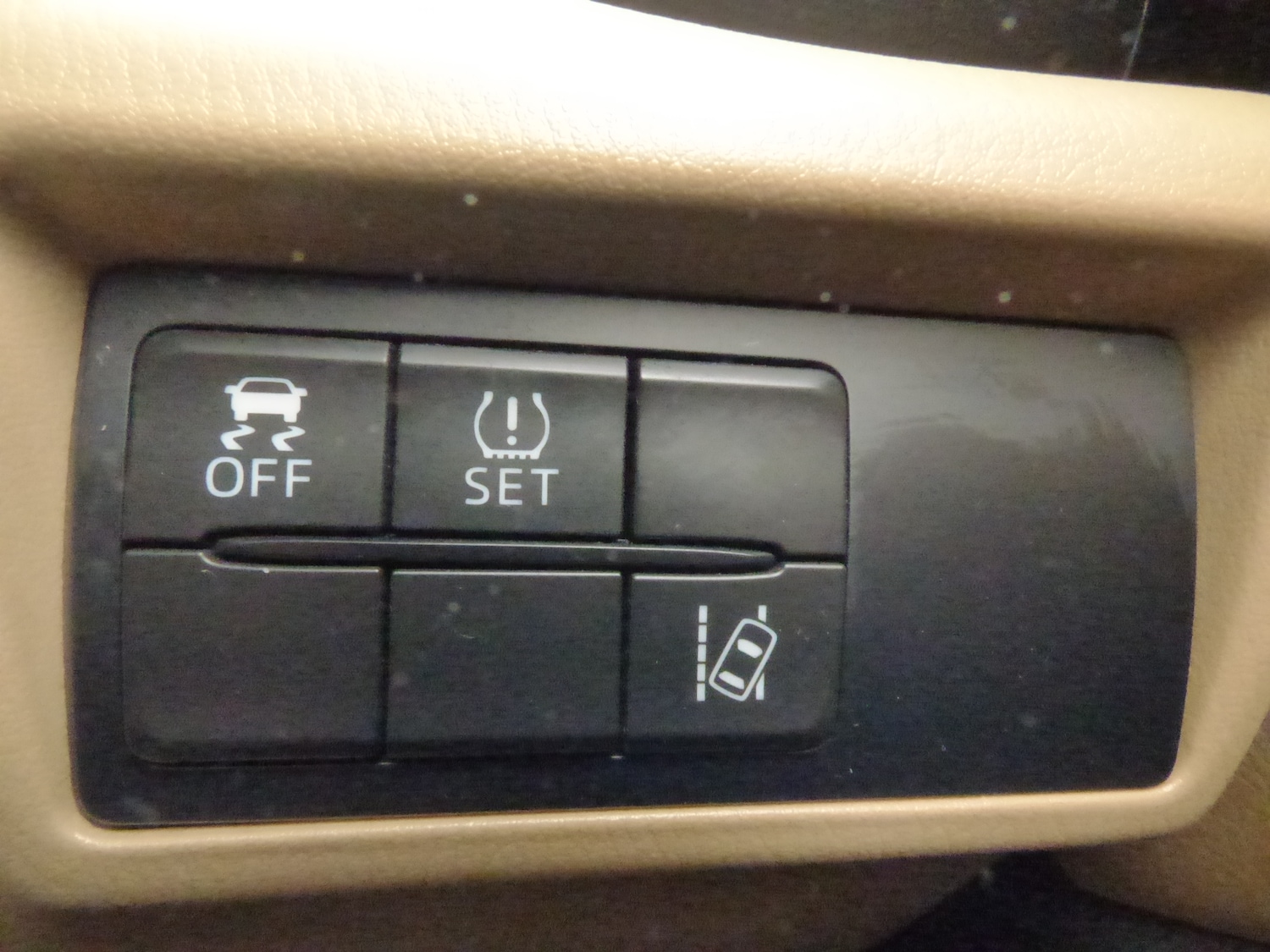 Used Mazda MX-5 2016 for sale - 76341255: Photo 18