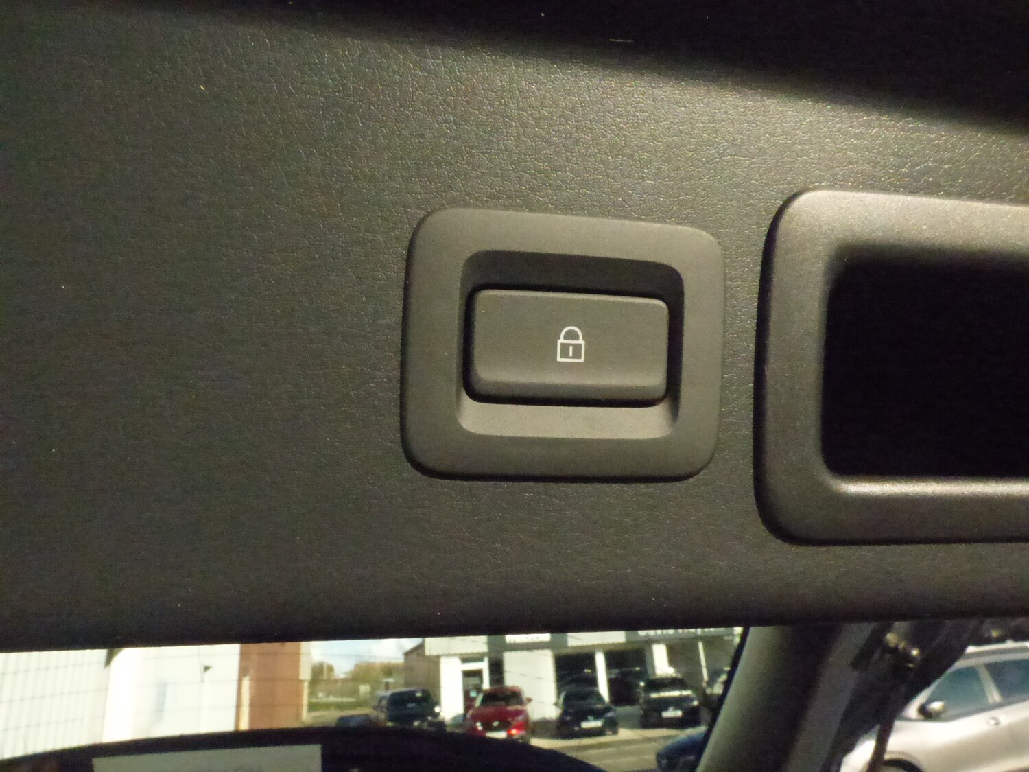 Used Mazda CX-30 2022 for sale - 76030628: Photo 29